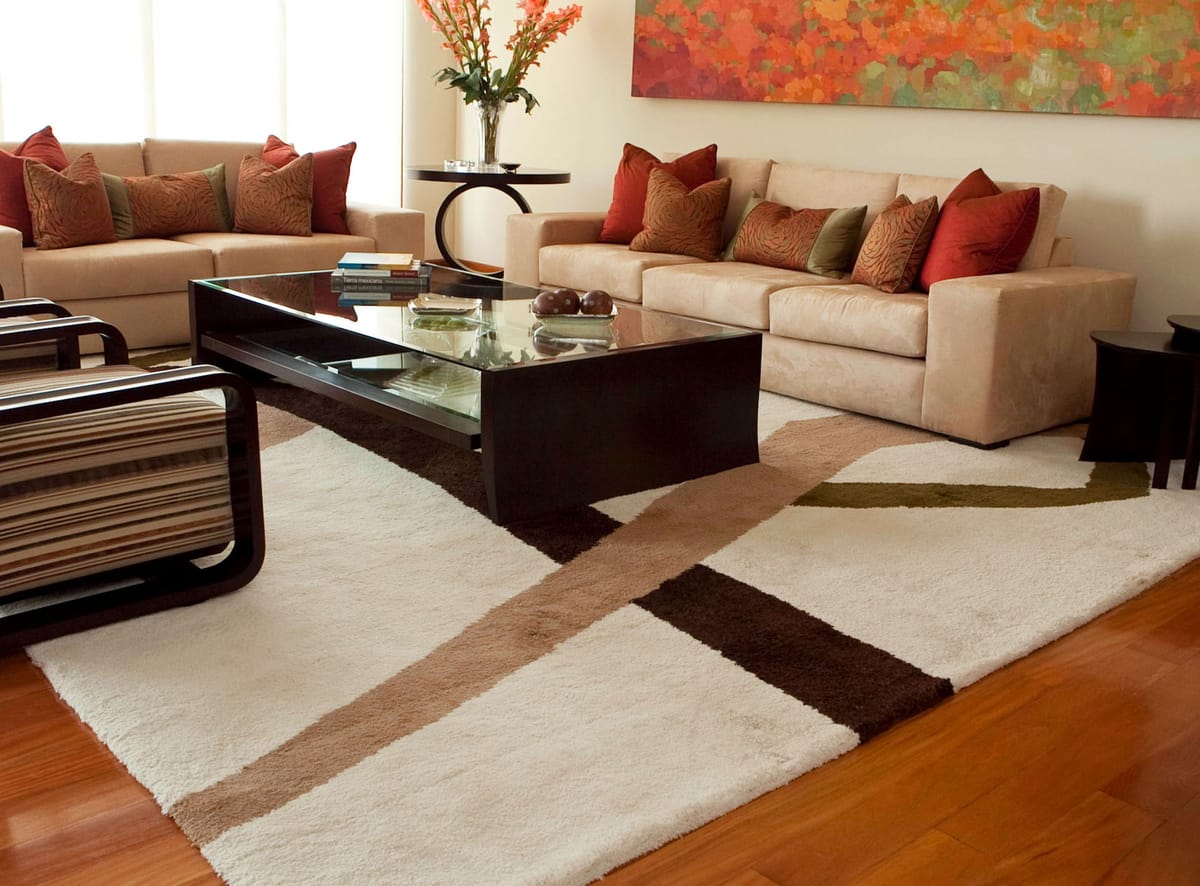 How to decorate with rugs: tips to transform your space