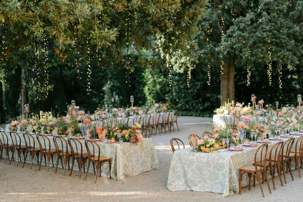 How to Plan a Budget-Friendly and Simple Outdoor Wedding?