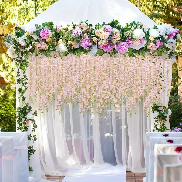 Decorar tu ventana con flores.